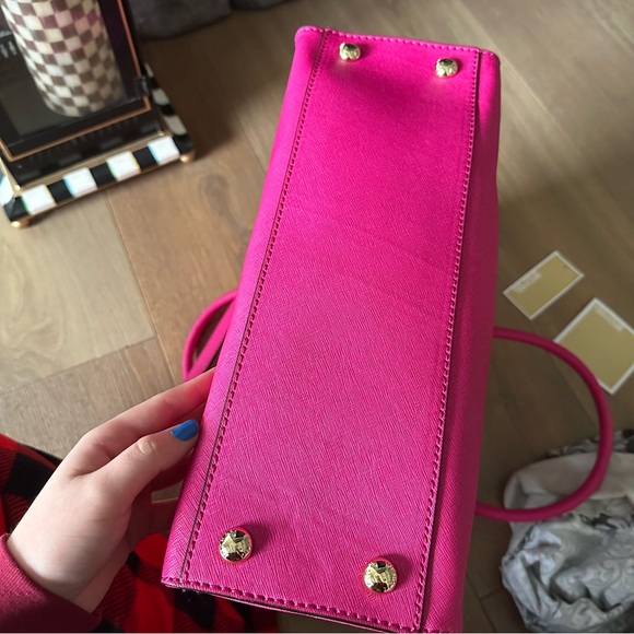 Michael Kors Hamilton Large Tote - Raspberry - Picture 8 of 9